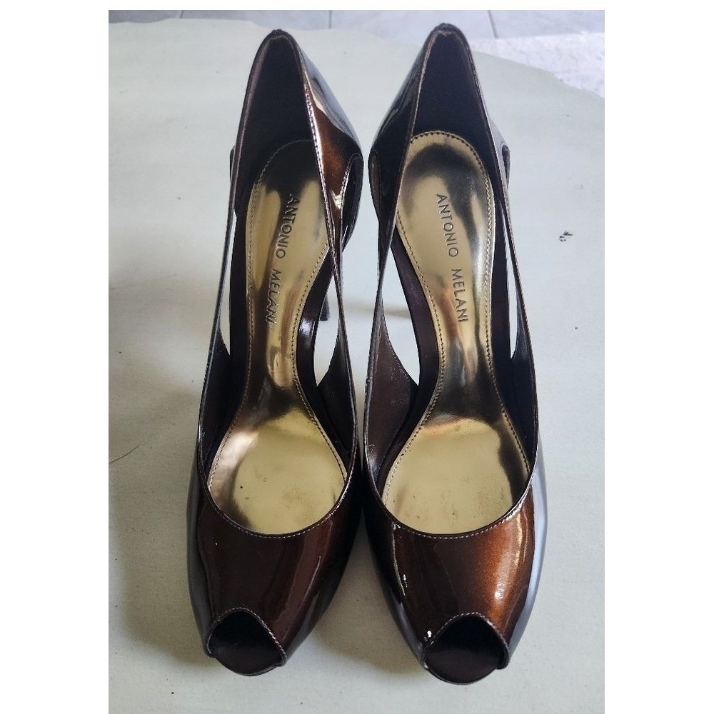 Antonio Melani Brown Patent Leather Cut Out Peep Toe Pumps Size 9 Boardroom Sexy
